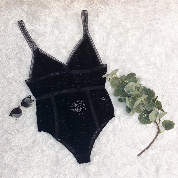 Eboni Black Velvet Lace Bodysuit - Picture 1 of 3